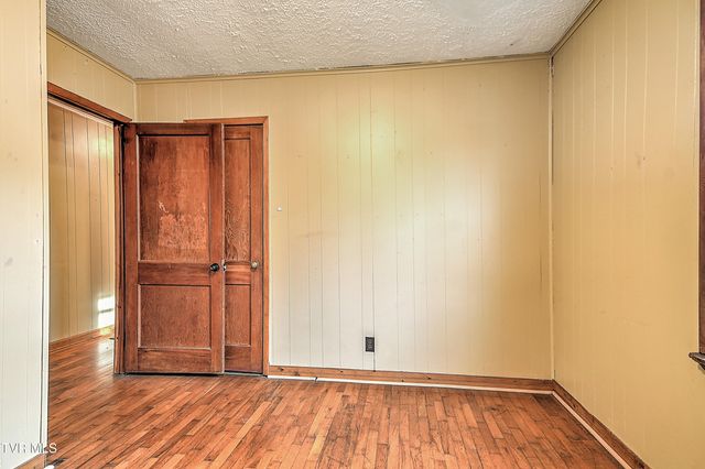 404 Market Street, Rogersville, TN 37857