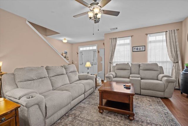 212 Slate Drive, Boiling Springs, SC 29316