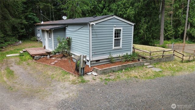 17045 NW Sunset Ridge Way, Seabeck, WA 98380