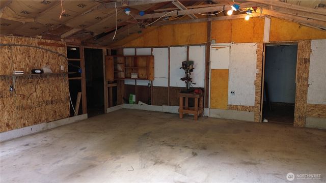 17045 NW Sunset Ridge Way, Seabeck, WA 98380