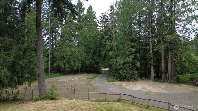 17045 NW Sunset Ridge Way, Seabeck, WA 98380