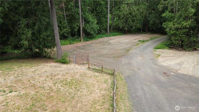 17045 NW Sunset Ridge Way, Seabeck, WA 98380