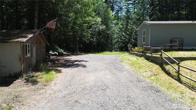 17045 NW Sunset Ridge Way, Seabeck, WA 98380