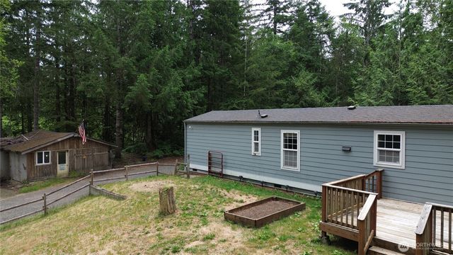 17045 NW Sunset Ridge Way, Seabeck, WA 98380