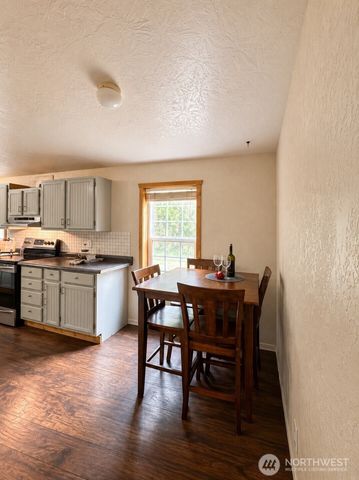 17045 NW Sunset Ridge Way, Seabeck, WA 98380