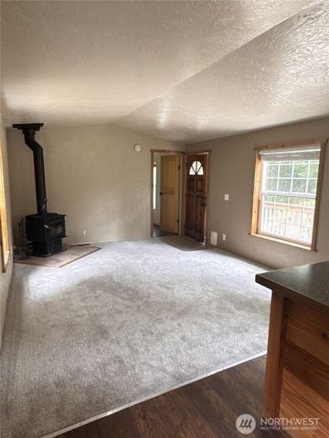 17045 NW Sunset Ridge Way, Seabeck, WA 98380