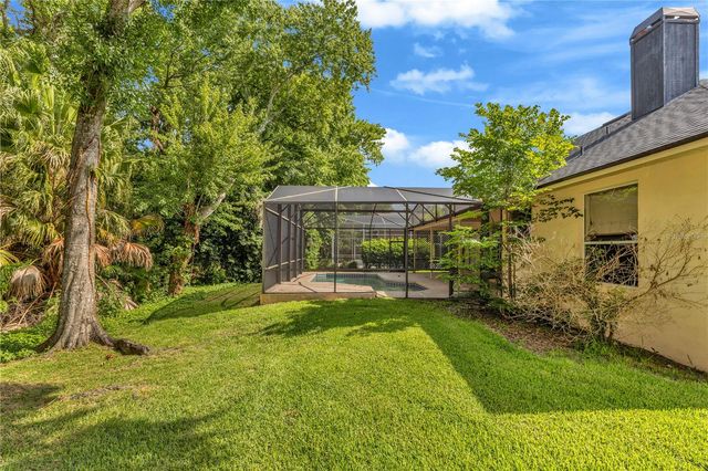 1105 TWIN OAKS CIRCLE, Oviedo, FL 32765