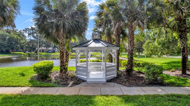 1105 TWIN OAKS CIRCLE, Oviedo, FL 32765