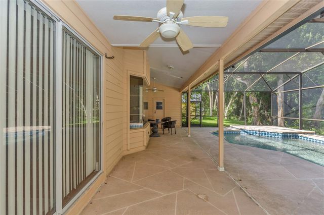 1105 TWIN OAKS CIRCLE, Oviedo, FL 32765