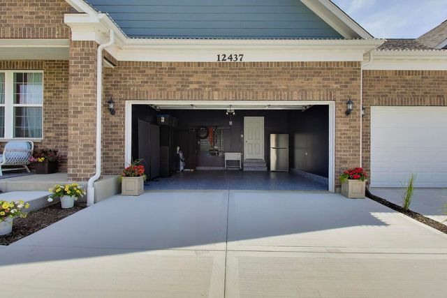 12437 Portrush Lane, Lemont, IL 60439
