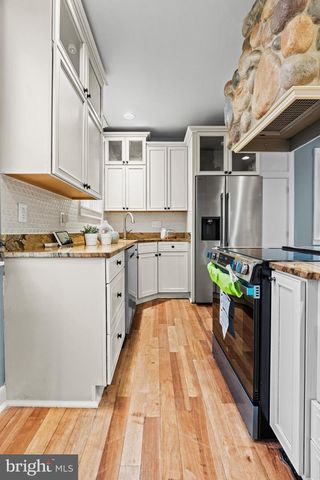 4604 MORAVIA RD, Baltimore, MD 21206