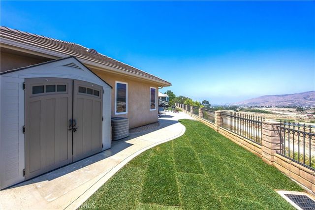 35102 Persimmon, Yucaipa, CA 92399