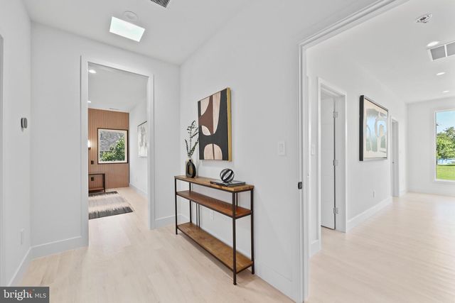 4810 3RD ST N, Arlington, VA 22203