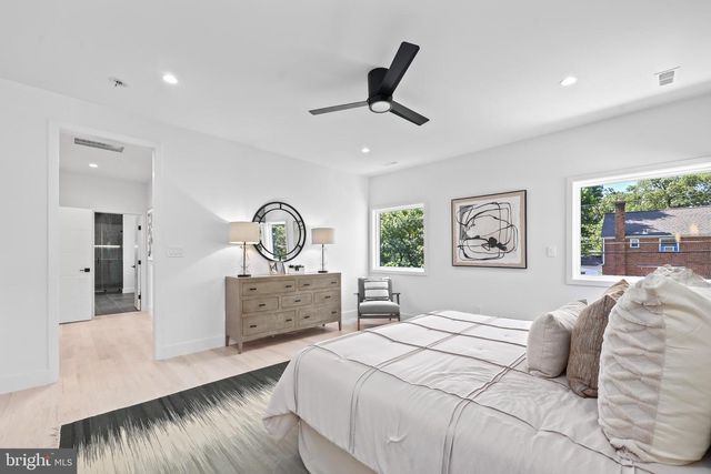 4810 3RD ST N, Arlington, VA 22203