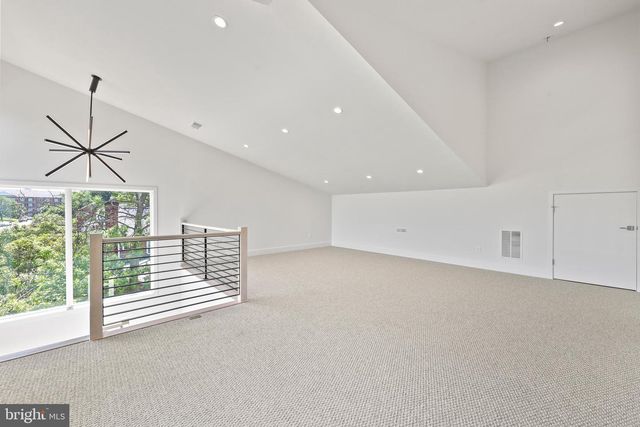 4810 3RD ST N, Arlington, VA 22203