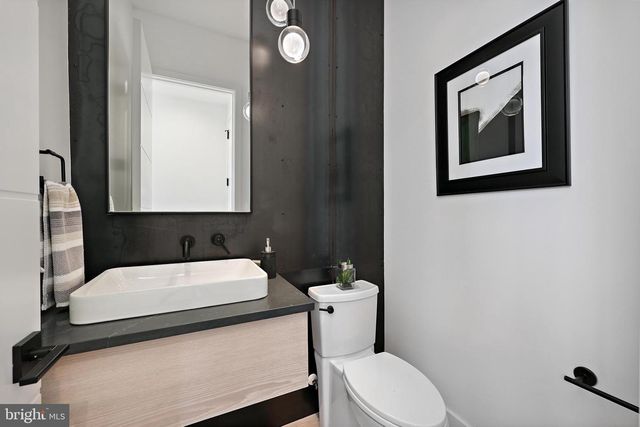 4810 3RD ST N, Arlington, VA 22203