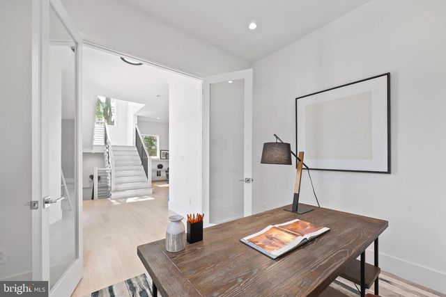 4810 3RD ST N, Arlington, VA 22203