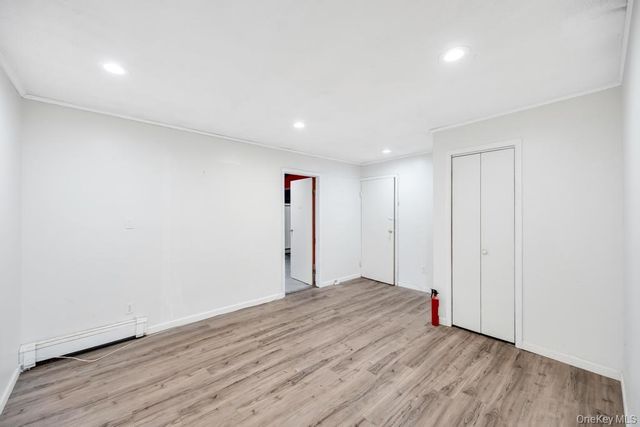 143 Blacksmith Road E, Levittown, NY 11756