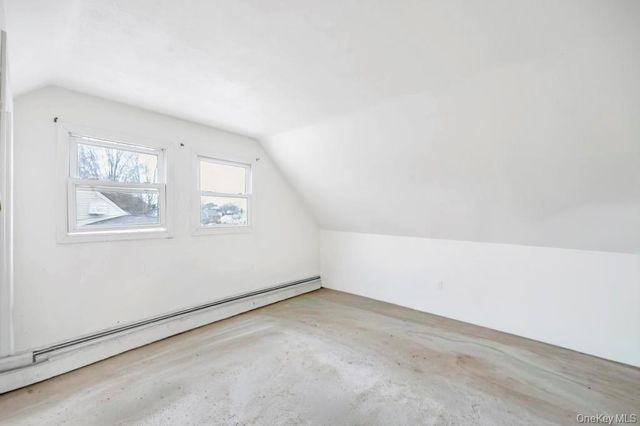 143 Blacksmith Road E, Levittown, NY 11756