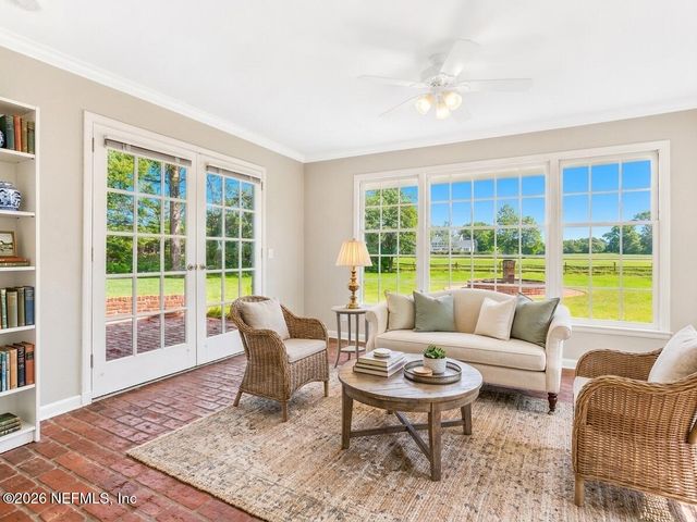 8239 HOLLYRIDGE Road, Jacksonville, FL 32256