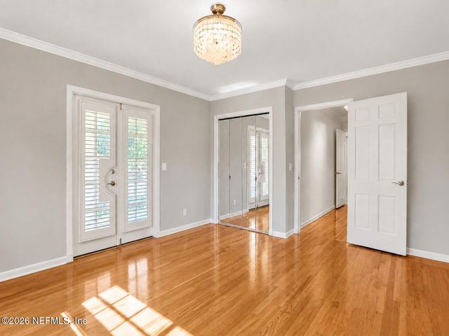 8239 HOLLYRIDGE Road, Jacksonville, FL 32256