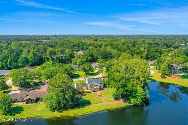 8239 HOLLYRIDGE Road, Jacksonville, FL 32256