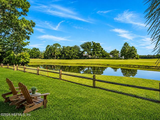 8239 HOLLYRIDGE Road, Jacksonville, FL 32256
