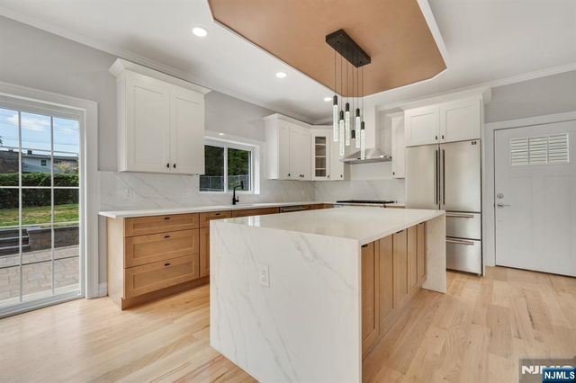 67 Melody Hill Road, Clifton, NJ 07013