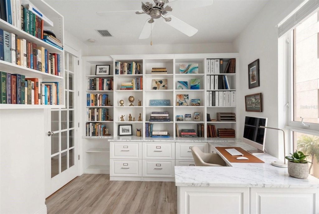 Image 19 of property listing at 1030 BELLASOL WAY 3201, Apollo Beach, FL 33572