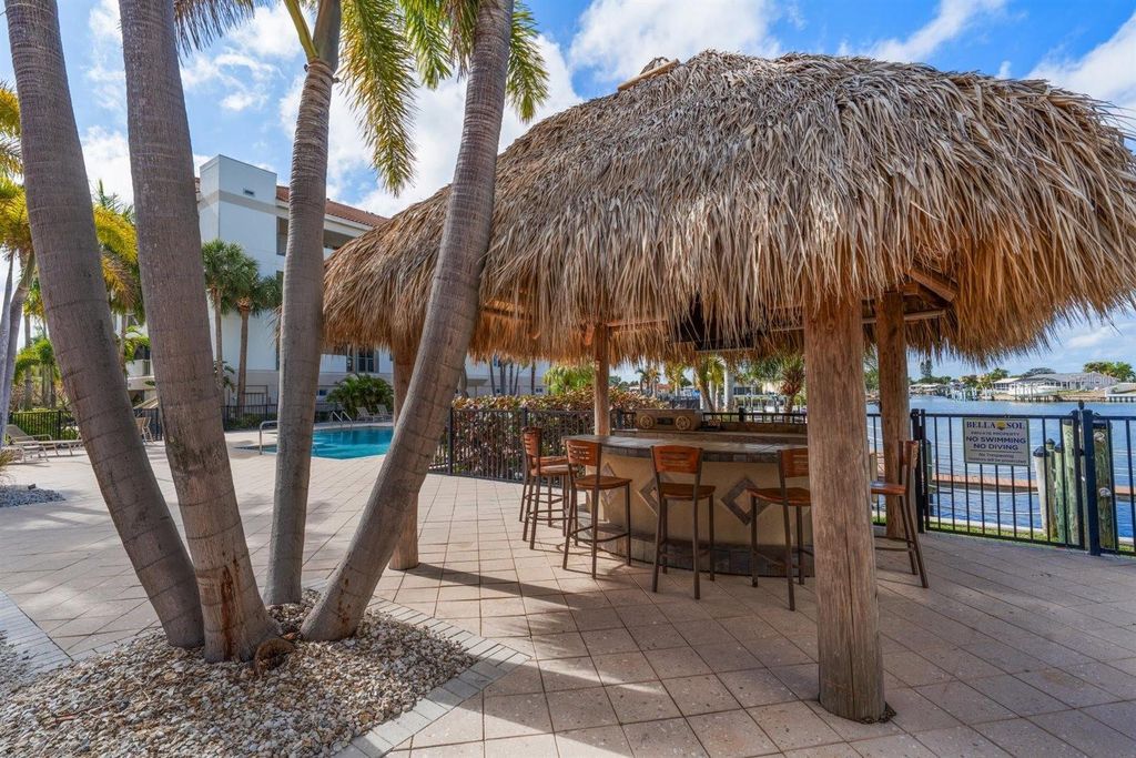 Image 38 of property listing at 1030 BELLASOL WAY 3201, Apollo Beach, FL 33572