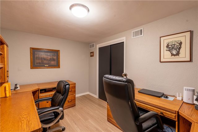 1034 Preston Drive, N Versailles, PA 15137