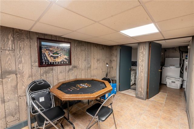 1034 Preston Drive, N Versailles, PA 15137