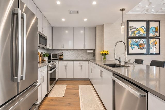 360 Nueces ST 3409, Austin, TX 78701
