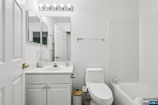 458 Buffalo Court 458, West New York, NJ 07093