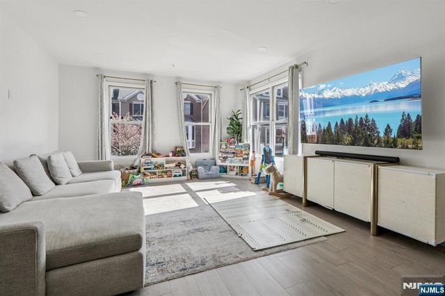 458 Buffalo Court 458, West New York, NJ 07093