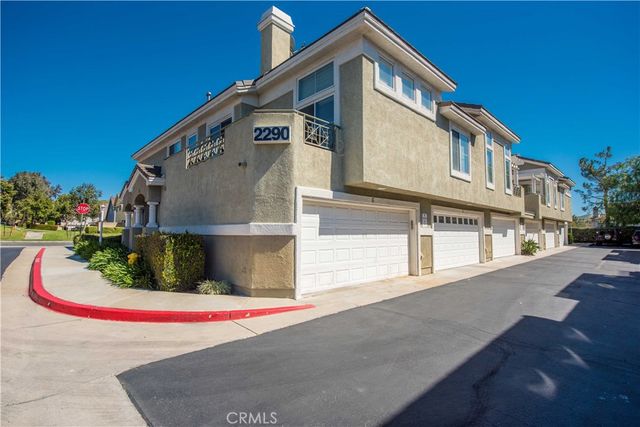 2290 Indigo Hills Drive 6, Corona, CA 92879