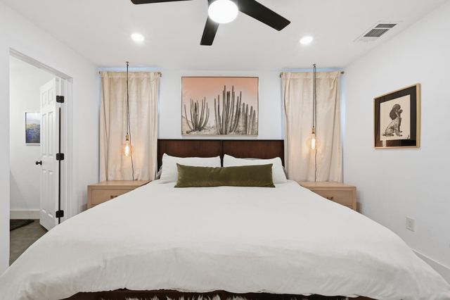 1406 Camelot CIR 1, Austin, TX 78745