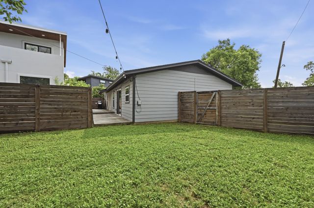 1406 Camelot CIR 1, Austin, TX 78745