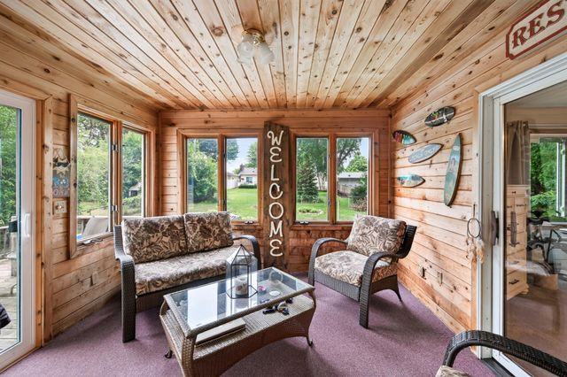 6364 Dawn Way, Inver Grove Heights, MN 55076