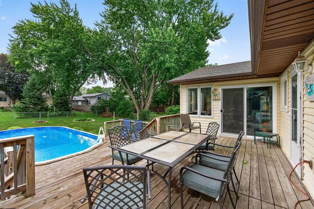 6364 Dawn Way, Inver Grove Heights, MN 55076