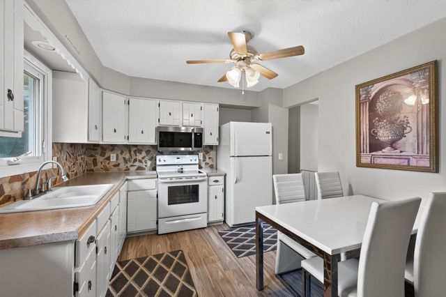 6364 Dawn Way, Inver Grove Heights, MN 55076