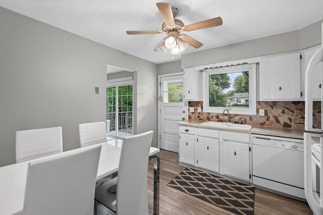 6364 Dawn Way, Inver Grove Heights, MN 55076