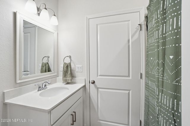 132 DAHLIA FALLS Drive, St. Johns, FL 32259