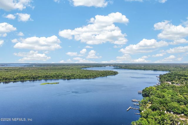 137 & 135 RIVERSIDE Drive, Satsuma, FL 32189