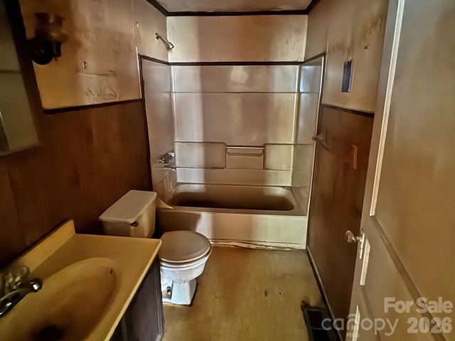 2806 Royal Avenue, Kannapolis, NC 28083