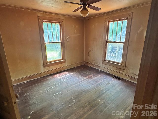2806 Royal Avenue, Kannapolis, NC 28083