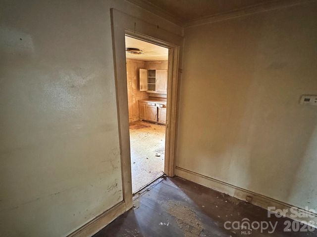 2806 Royal Avenue, Kannapolis, NC 28083