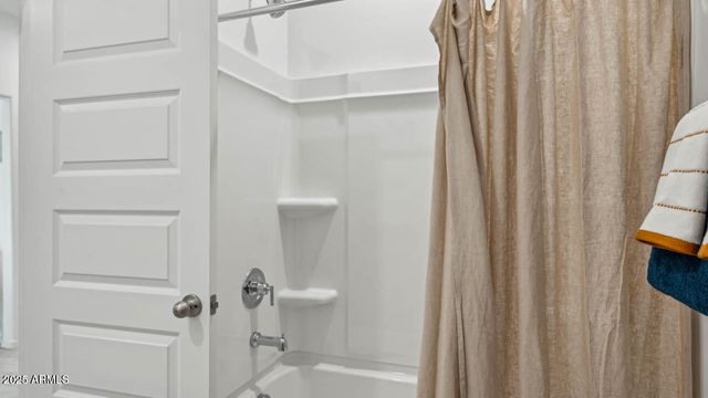 16195 N Catanzaro Drive, Maricopa, AZ 85138