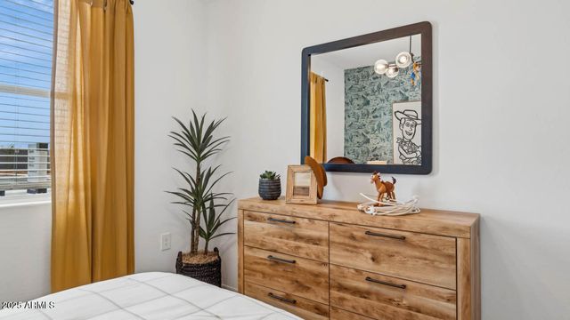 16195 N Catanzaro Drive, Maricopa, AZ 85138