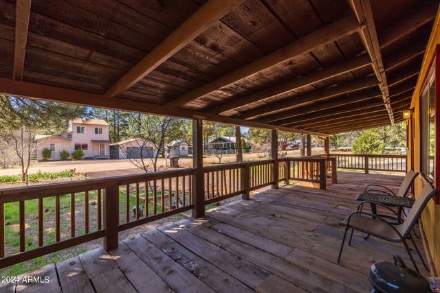 2074 THOUSAND PINES Drive, Overgaard, AZ 85933
